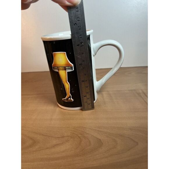 A Christmas Story Leg Lamp Mug Collectible Turner Entertainment - Picture 5 of 7